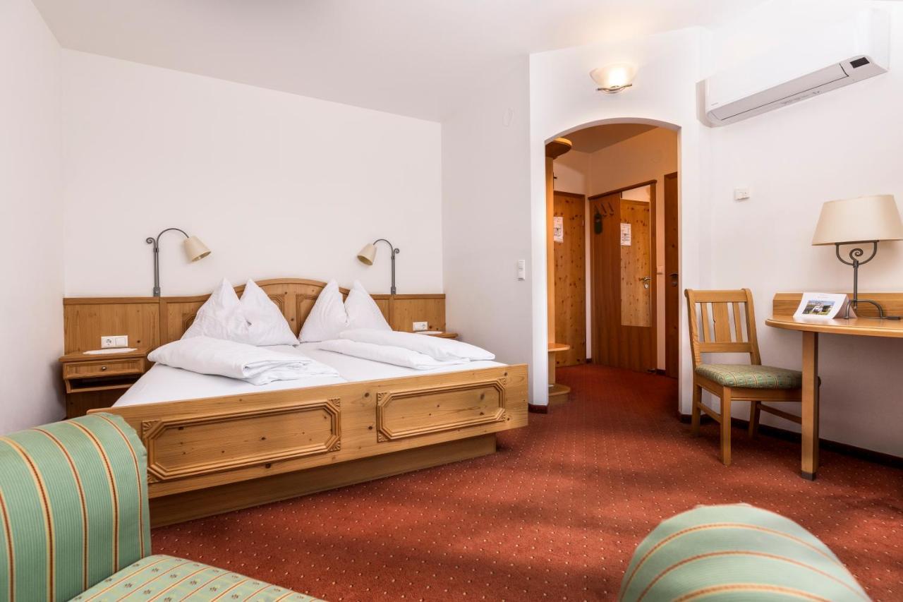 Genussgasthof & Hotel Beim Krutzler Heiligenbrunn Eksteriør bilde